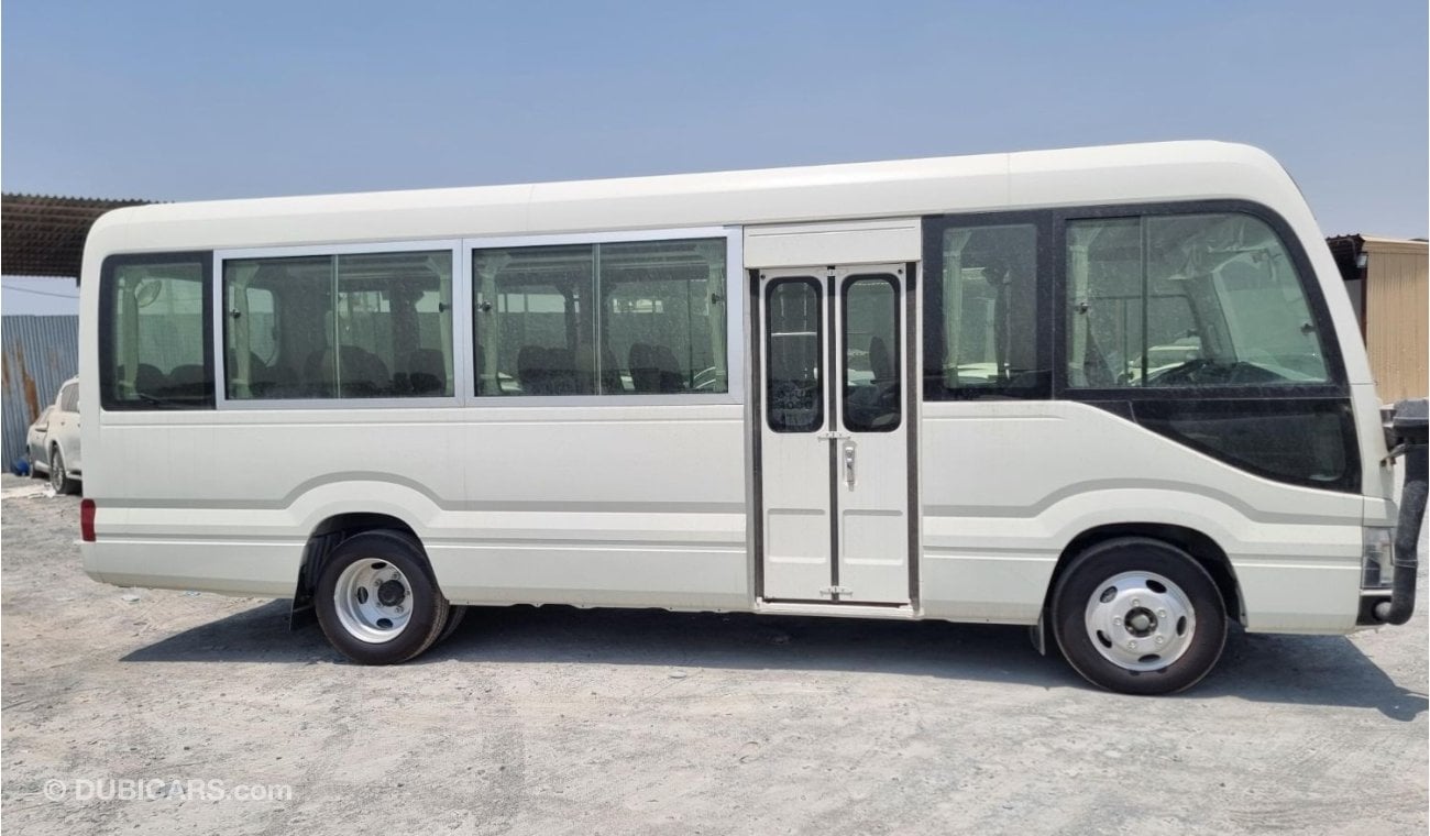 تويوتا كوستر 2024 Toyota Coaster High-Roof 30-Seater Snorkel 4.2L 6-Cyl Diesel M/T RWD (Africa only)