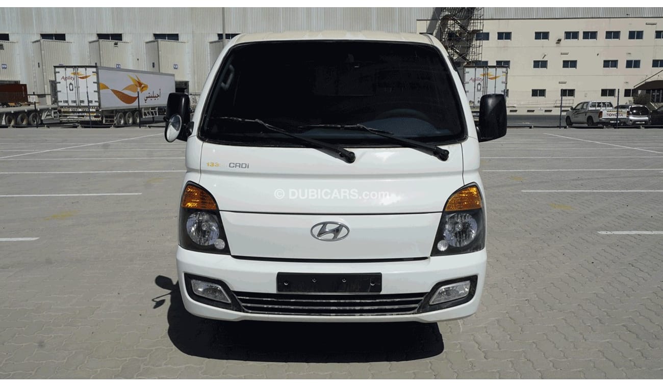 Hyundai Porter 2 USED IN GOOD CONDITION WITH DELIVERY OPTION FOR EXPORT ONLY(Code :78126)