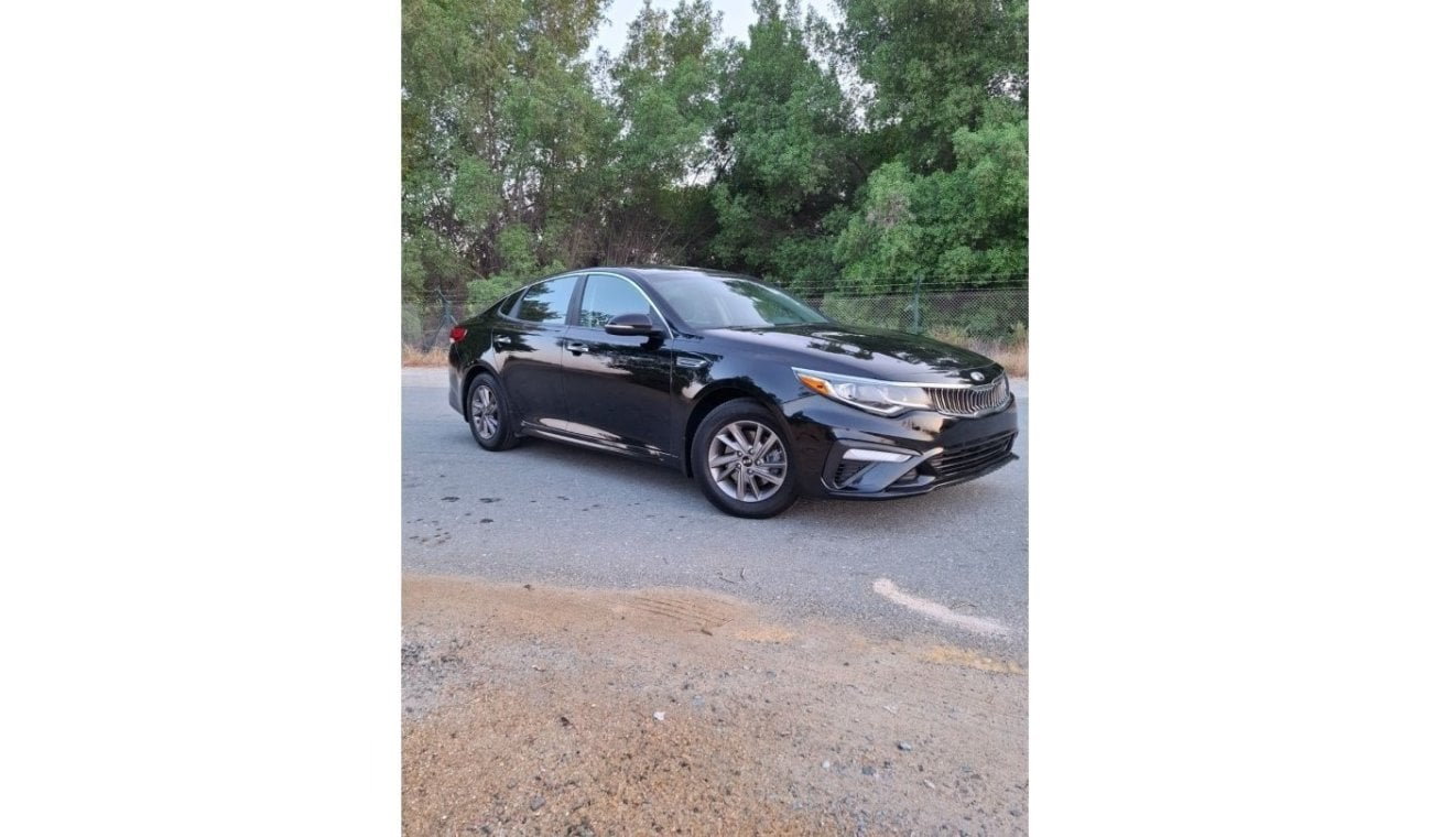 Kia Optima Kia Optima American, accident-free, in excellent condition inside and out