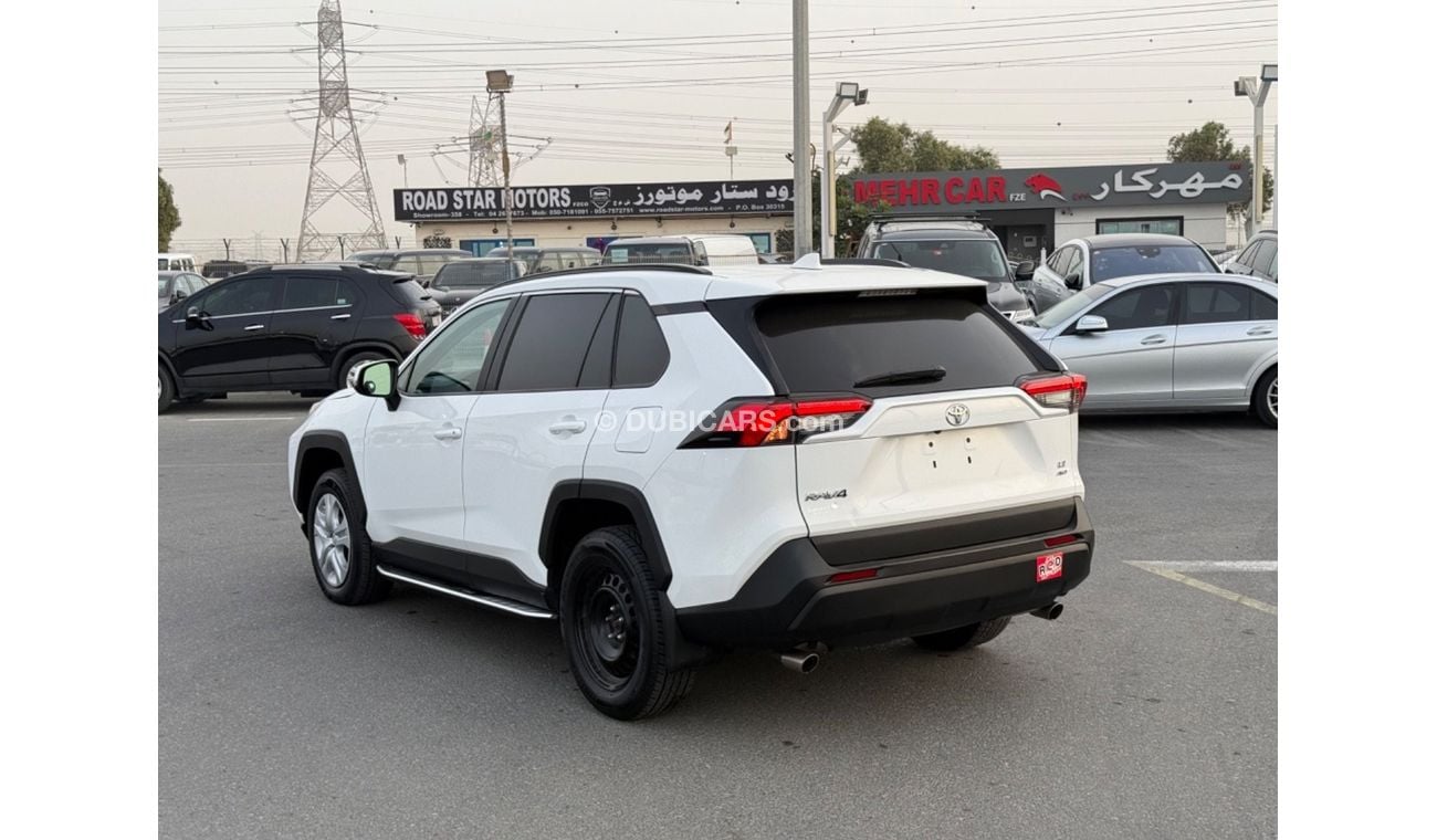 Toyota RAV4 2020 LE KEY START 4x4 CANADA SPEC