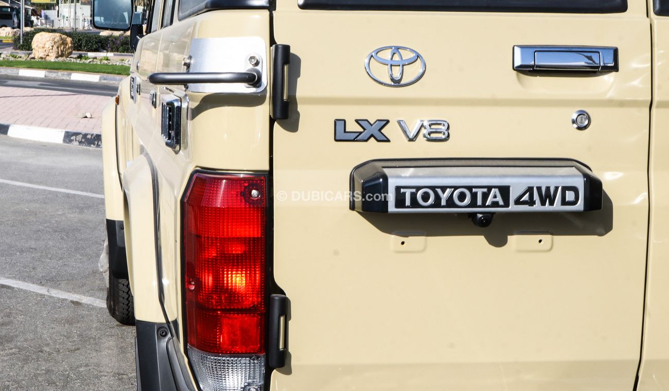 Toyota Land Cruiser Hard Top LX V8