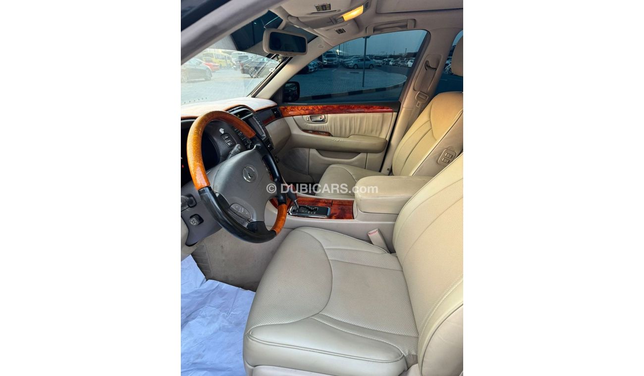 Lexus LS 430 very good condition inside and outside