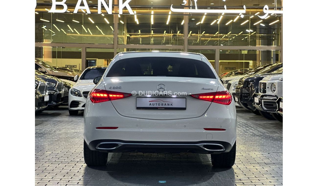 مرسيدس بنز C 300 MERCEDES BENZ C300 MODEL 2023 KM 31000 NO ACCIDENT NO PAINT 1 YEAR WARRANTY