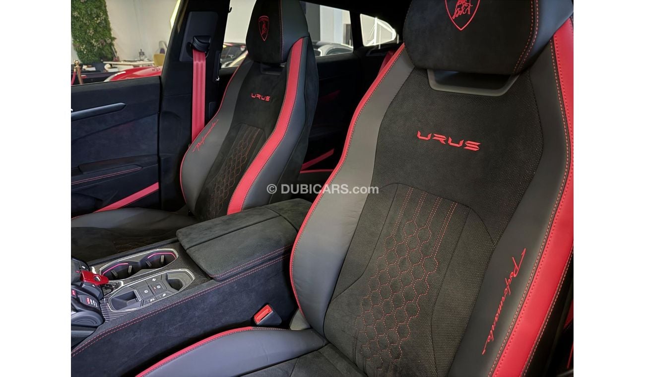 لامبورغيني اوروس Lamborghini Urus 2024 4.0T V8 Performante