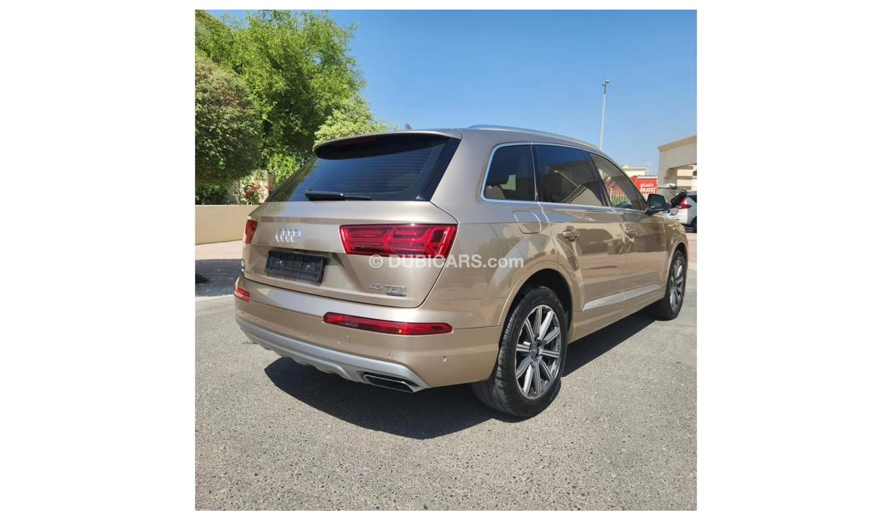 Audi Q7 45 TFSI quattro Luxury Plus