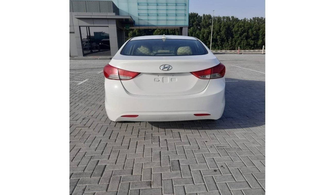 Hyundai Elantra GLS