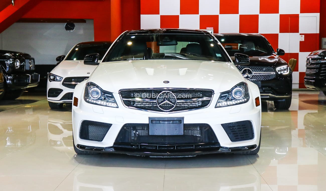 Mercedes-Benz C 63 Coupe Black Series