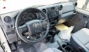 Toyota Land Cruiser Pick Up 4.2L-SC V6 -DSL-CHROME-MT