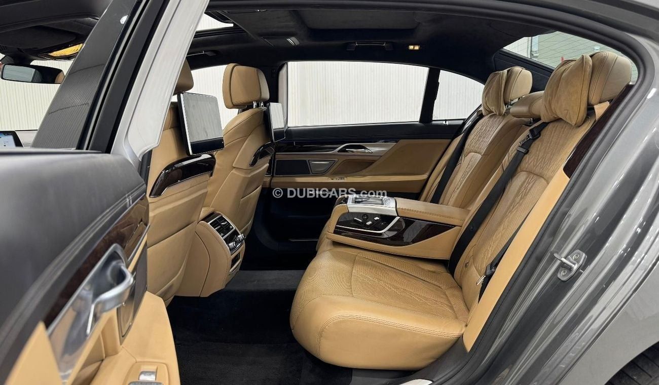 بي أم دبليو 740Li Executive 3.0L (322 HP) Executive 3.0L (320 HP) 2016 BMW 740Li Executive, Full Service History, Full