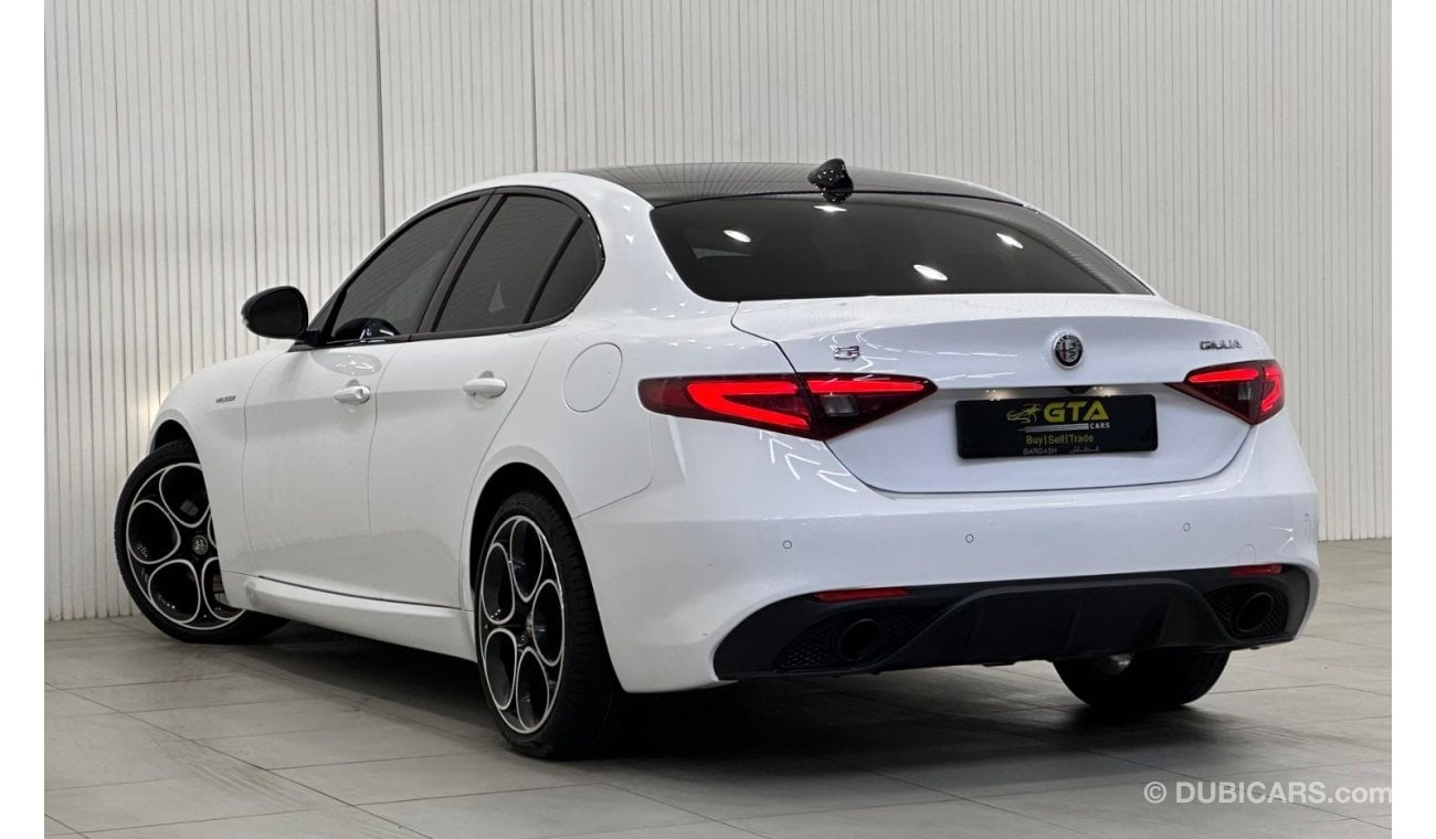 ألفا روميو جوليا 2023 Alfa Romeo Giulia Veloce, Dec 2027 Agency Warranty + Service Package, Full Service History, GCC