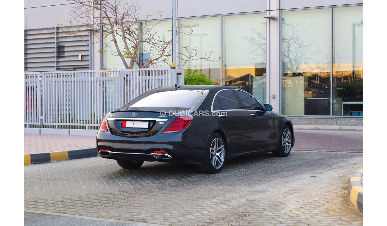 Mercedes-Benz S 560 Std 4.0L (463 HP) American Import