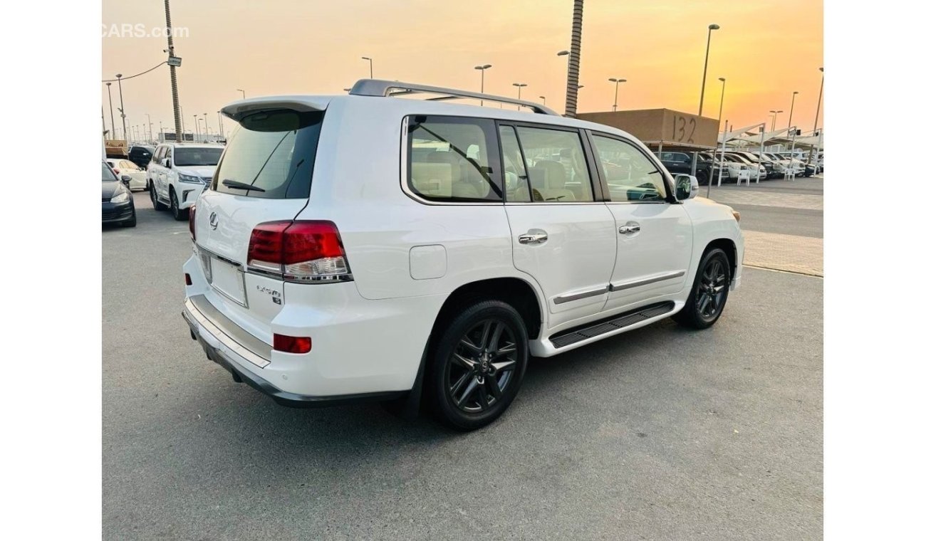 Lexus LX570