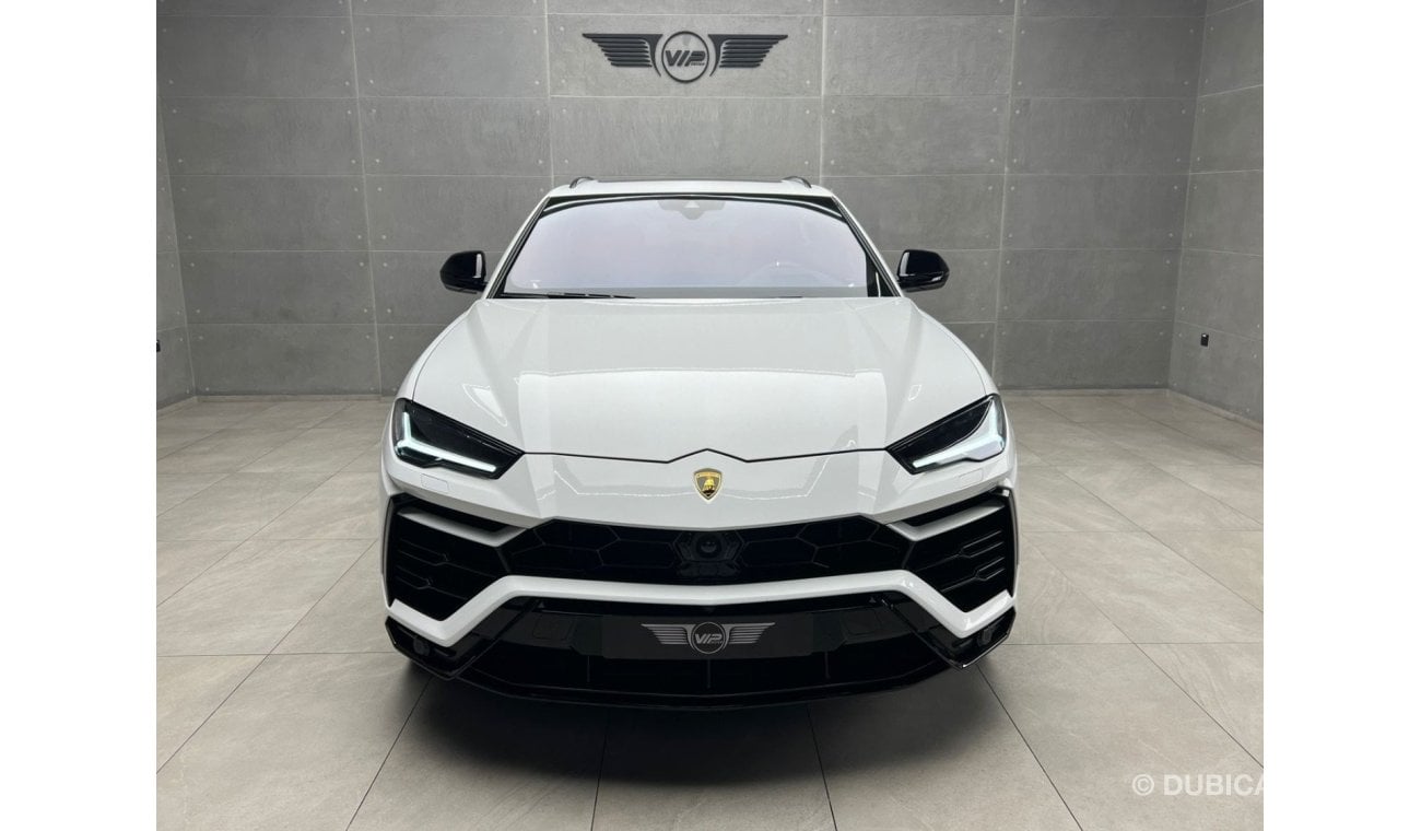 لامبورغيني اوروس 4.0T 2022 URUS//WARRANTY AVAILABLE//GCC//LOW MILAEGE