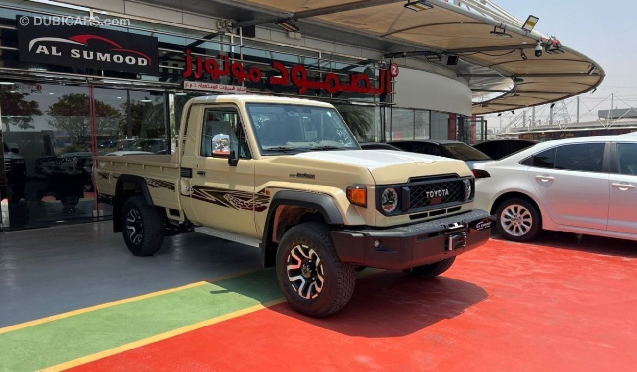 تويوتا لاند كروزر بيك آب Toyota Land Cruiser Pickup LX V6 4.0L | 2024 | 0KM