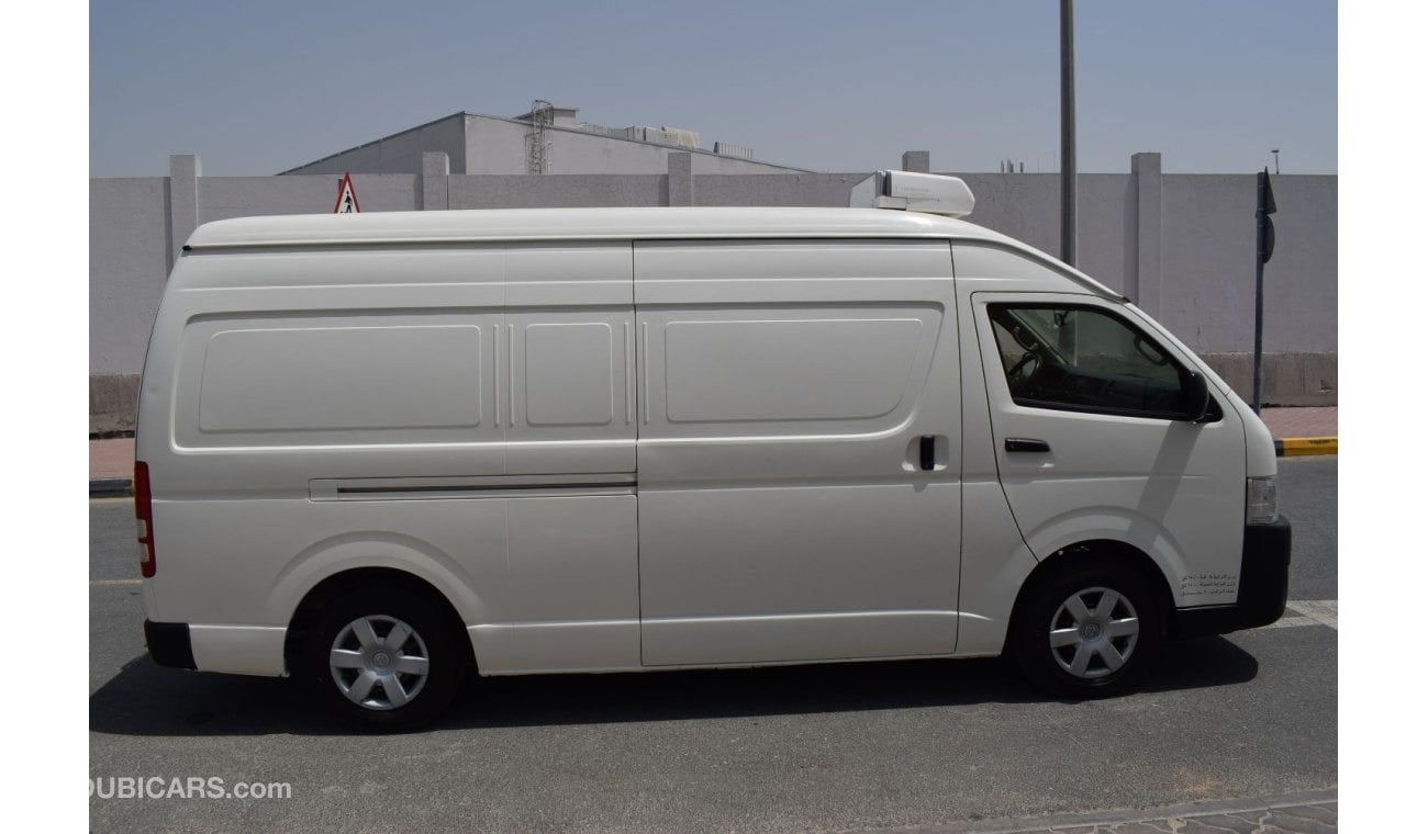 Toyota Hiace GLS - High Roof Toyota Hiace Highroof Freezer 2.7L, model:2020. Excellent condition