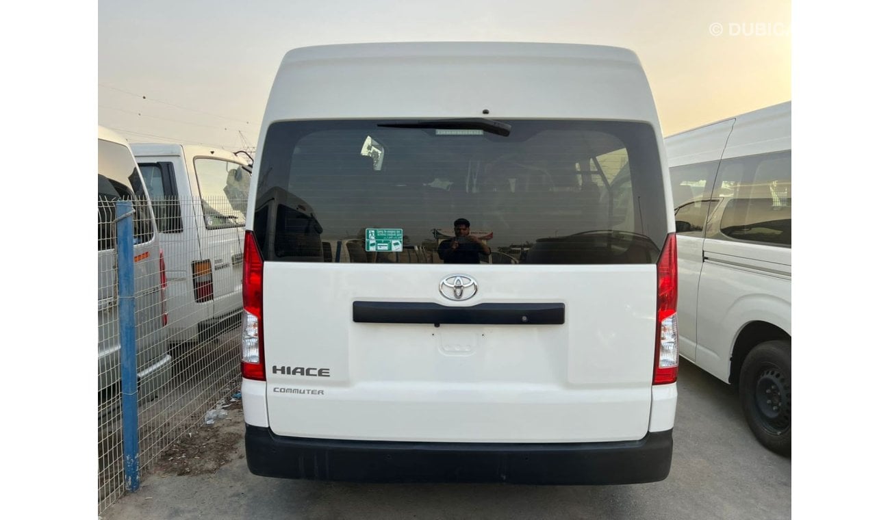 Toyota Hiace Van English