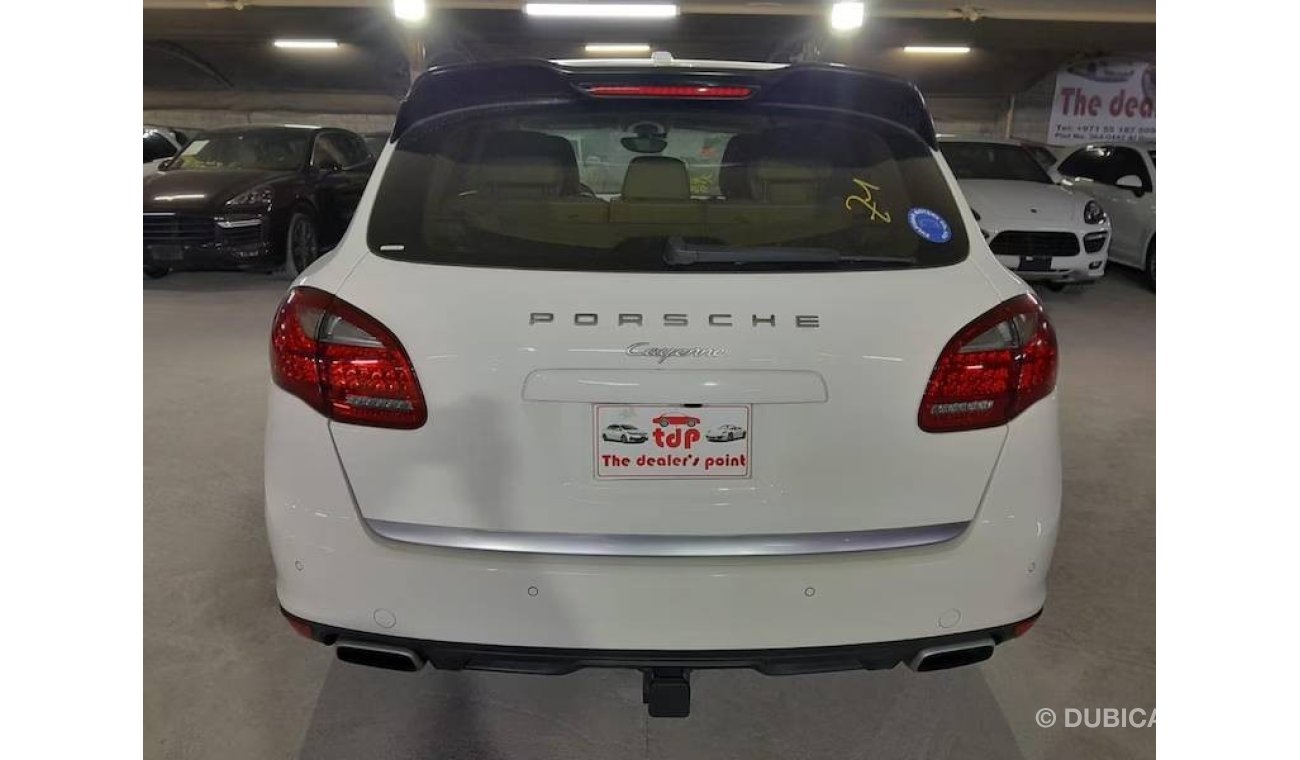 Porsche Cayenne Std PORSCHE CAYENNE 3.6L 2012, WITH BOSE SOUND SYSTEM, SPORTS CHRONO PACKAGE AND MORE…