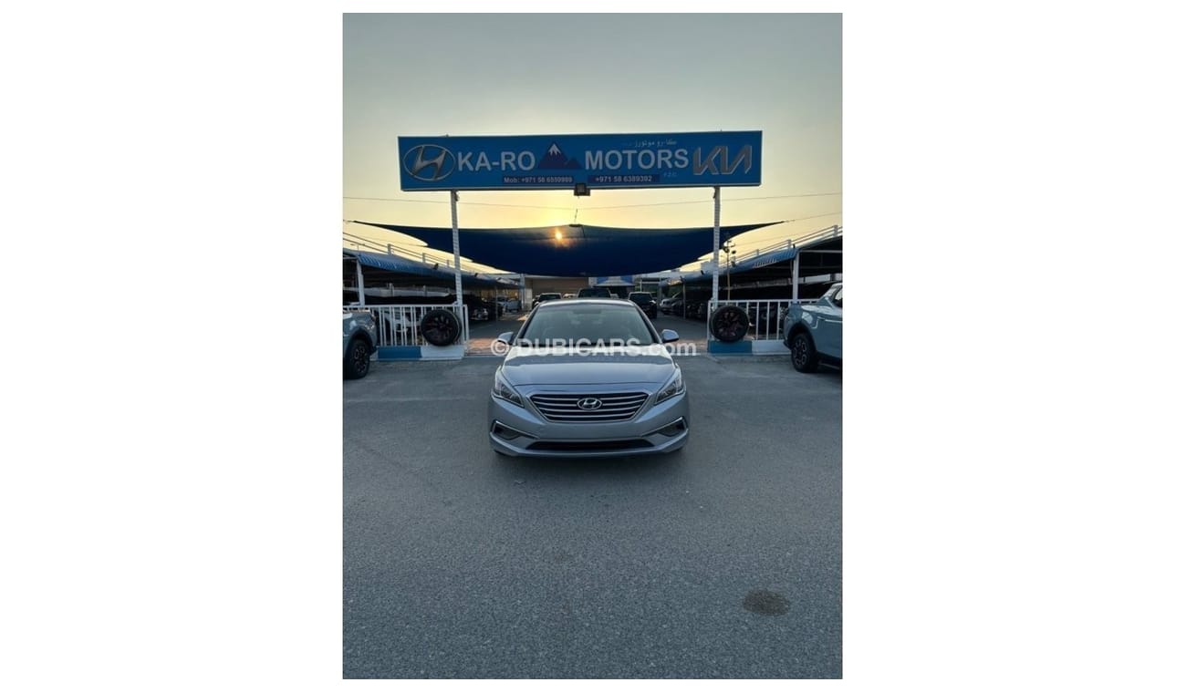 Hyundai Sonata GL Hyundai Sonata 2017 with an engine capacity of 2.4 liters. Good condition