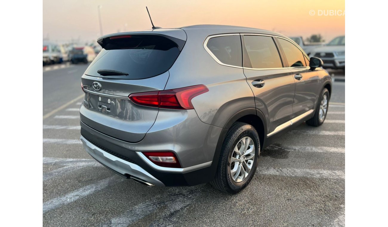 هيونداي سانتا في 2019 HYUNDAI SANTAFE SE -2.4L - V4 -  REAR CAMERA -  PW - LEATHER SEATS - 53000 mileage- VERY CLEAN