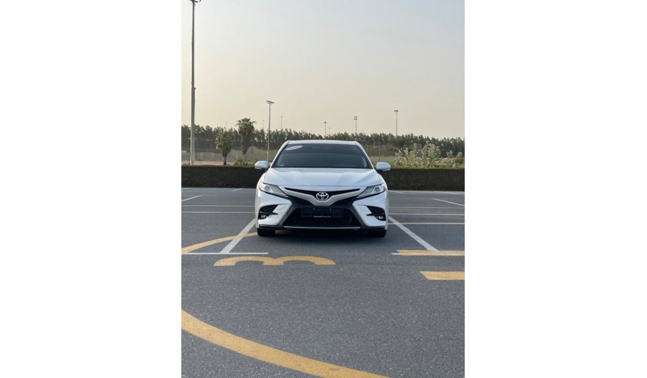 Toyota Camry Sport