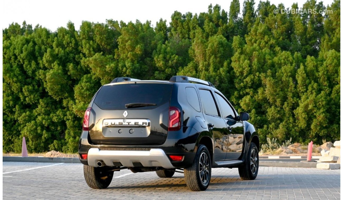 Renault Duster SE Renault Duster 2018 GCC 4x4, in excellent condition, inside and out