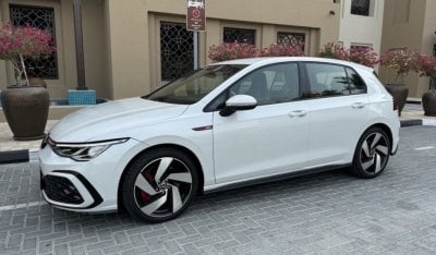 فولكس واجن جولف GTI