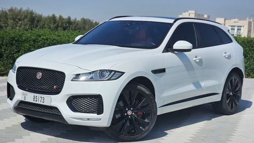 جاكوار F Pace