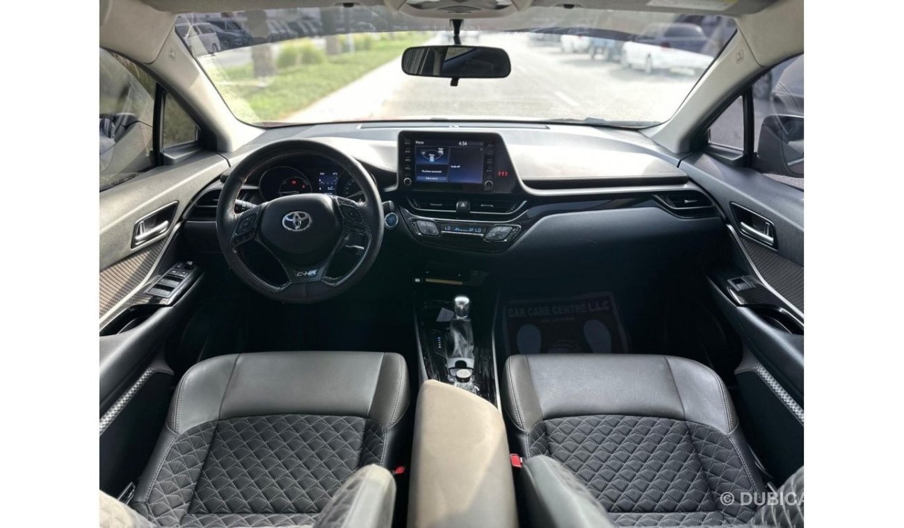 تويوتا CHR TOYOTA C-HR HYBRID 2022