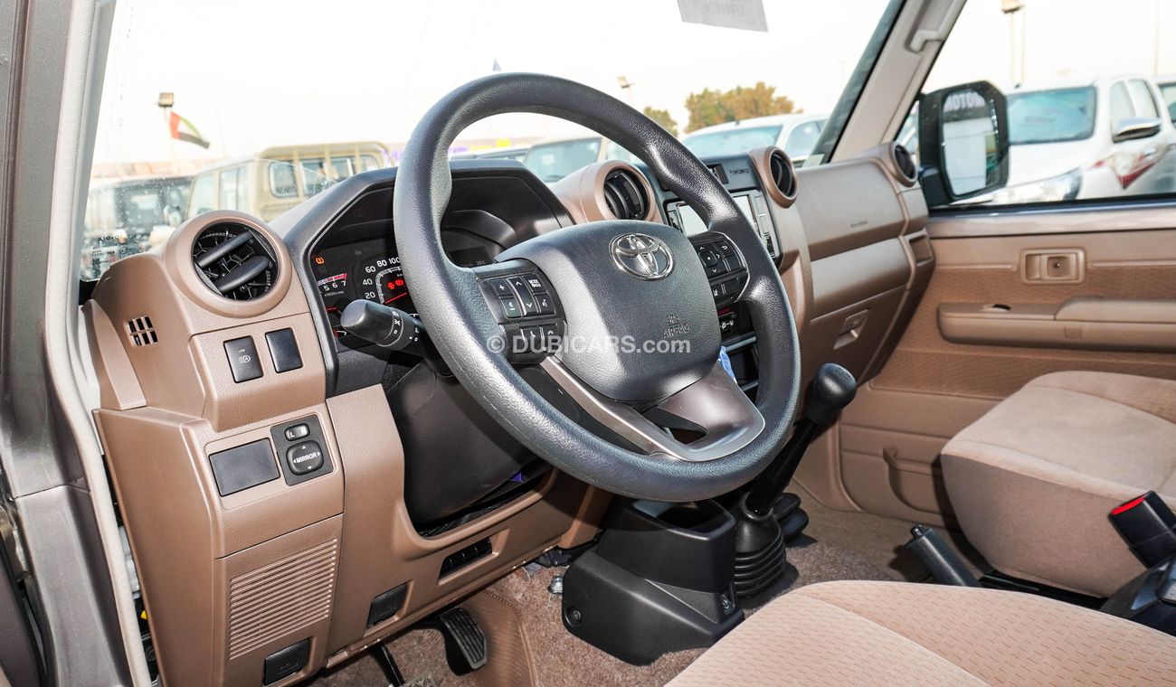 Toyota Land Cruiser Hard Top 4.0L V6 M/T