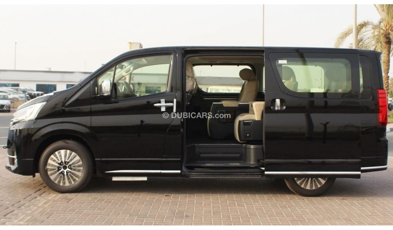 تويوتا جرافينا TOYOTA GRANVIA 2.8L WAGON 6 SEATS AT WG3