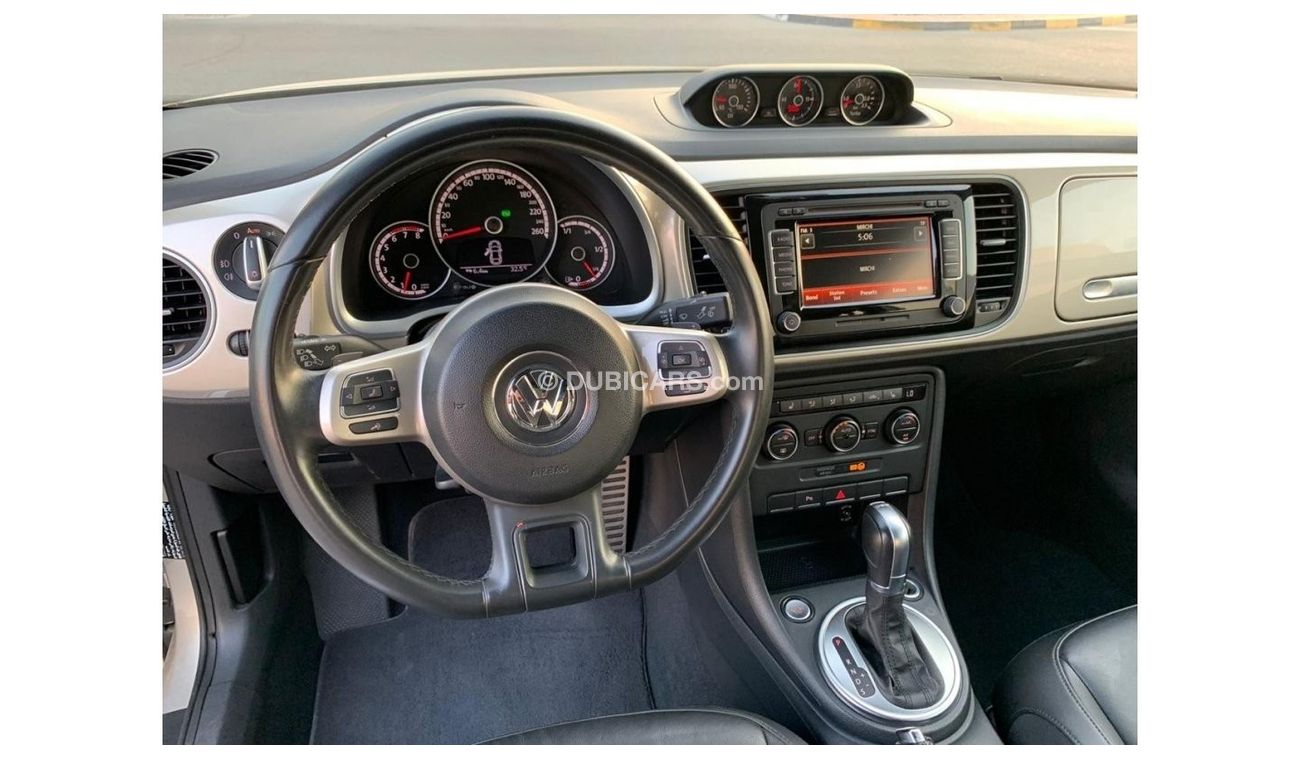 Volkswagen Beetle **2015**