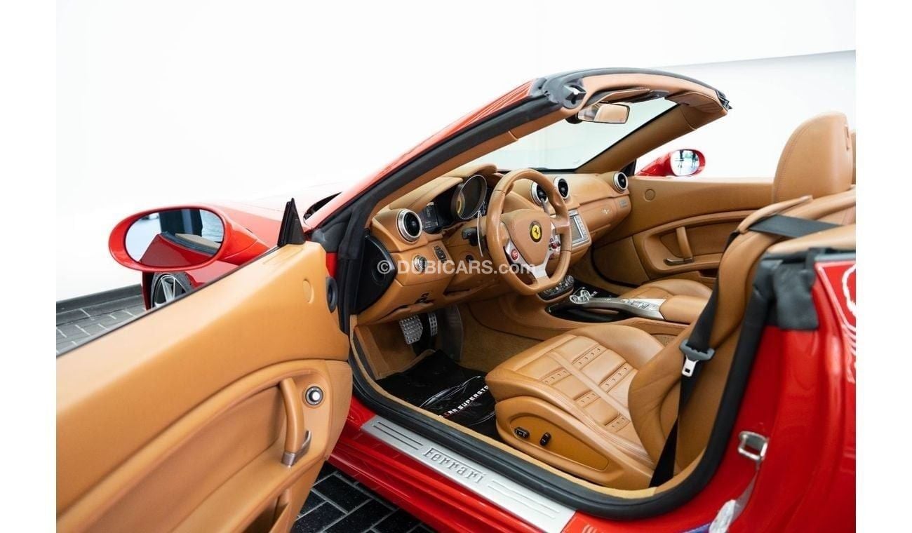 Ferrari California Std 4.3L (460 HP) 2012 - FERRARI CALIFORNIA - GCC - IMMACULATE CAR - SERVICE HISTORY