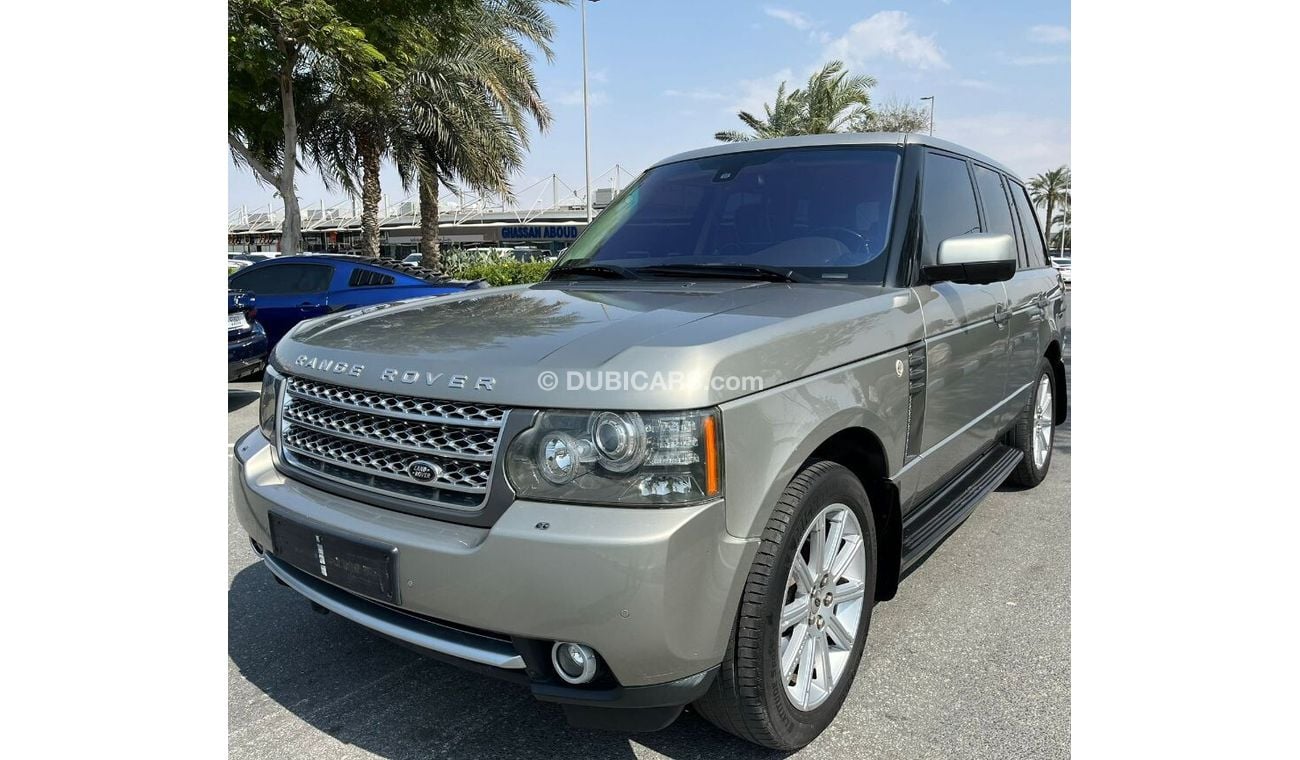 لاند روفر رينج روفر (آخر) 2011 range rover vouge super charged gcc first owner clean car