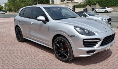 Porsche Cayenne GTS GTS Alcantara