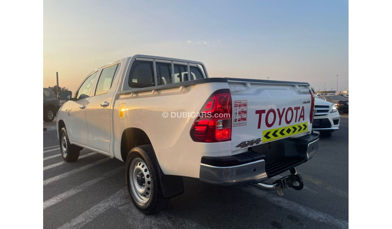 Toyota Hilux 2020 Toyota Hilux 2.7L V4 - AWD 4x4 - Patrol Automatic - Windows Auto - 92,000 km