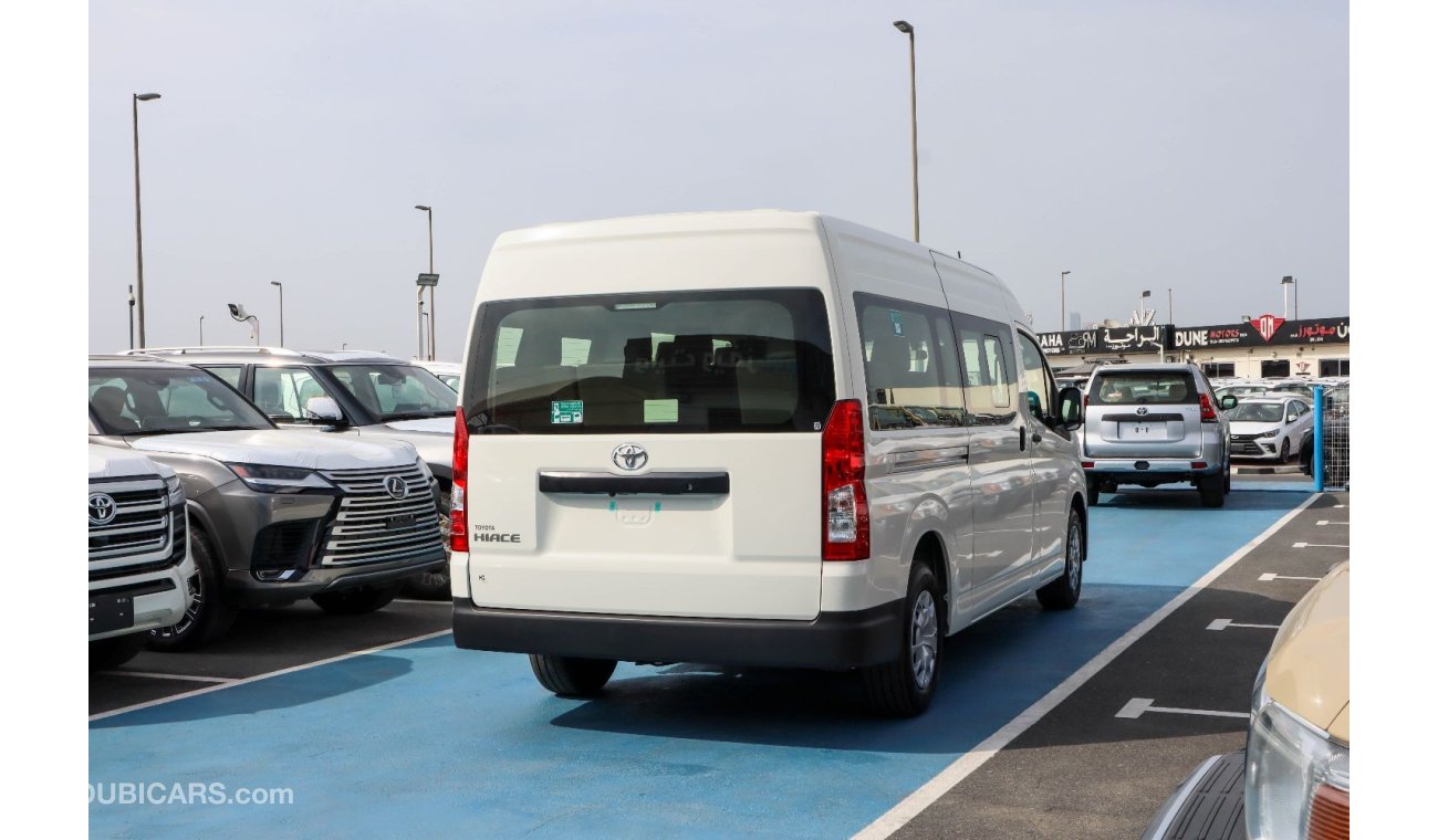 New toyota hiace 2024 Automatic Patrol Passenger 2024 for sale in Dubai