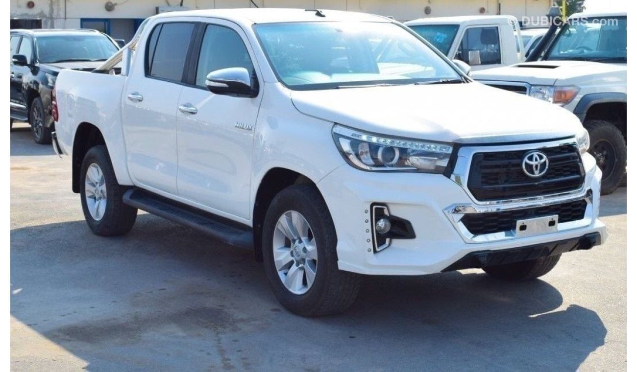 Toyota Hilux SR