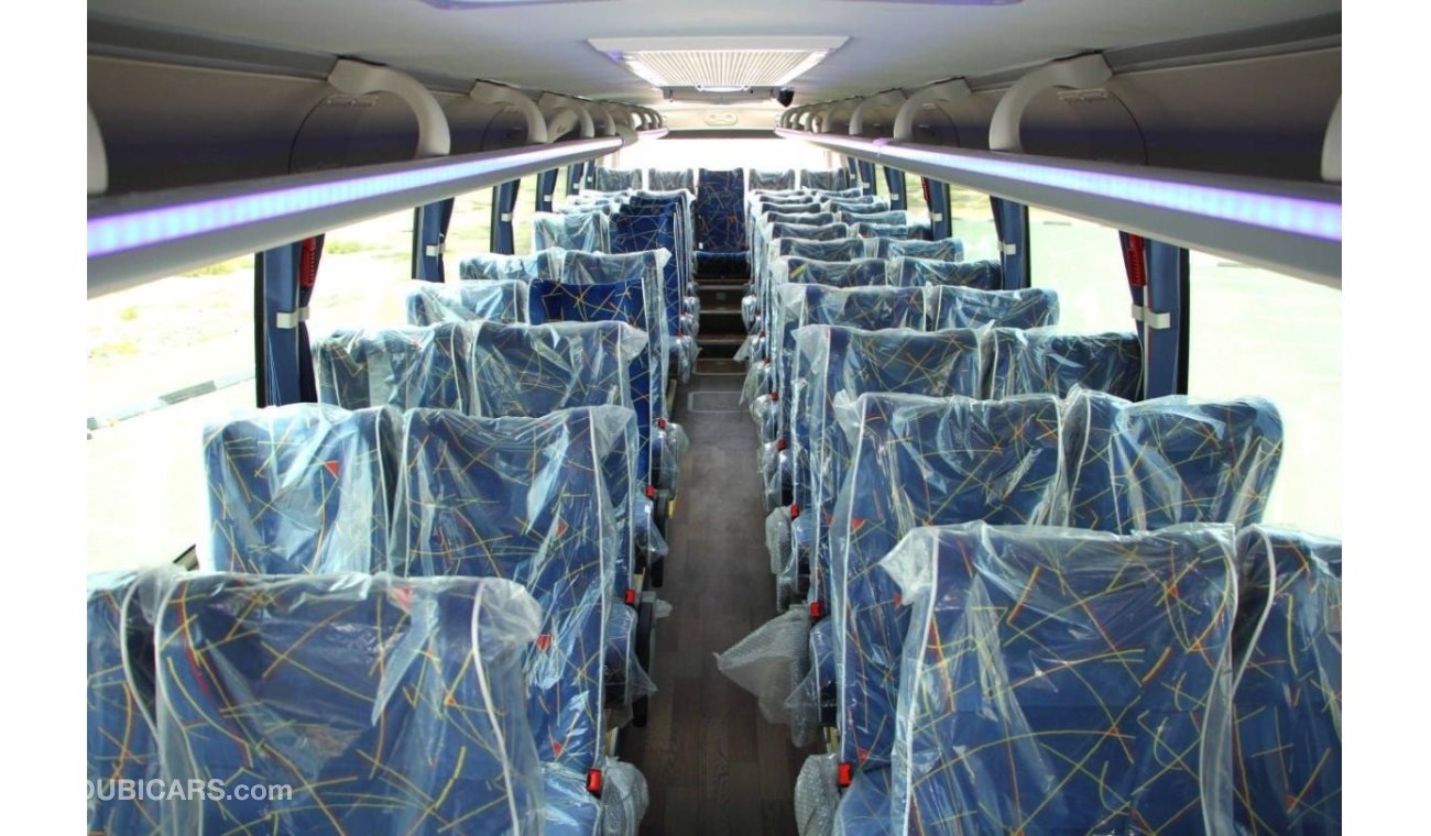 سي اتش تي سي Bus 2024 CHTC COACH 12M 49STR - أزرق من الداخل أبيض | Export Only