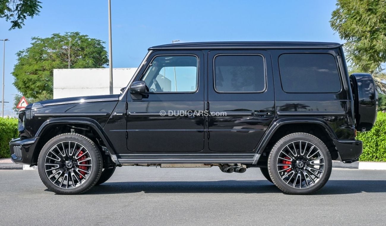 Mercedes-Benz G 63 AMG Mercedes G63 | Double Night Black | Carbon Fiber | Fully Loaded | Rear Entertainment Screens | 2025