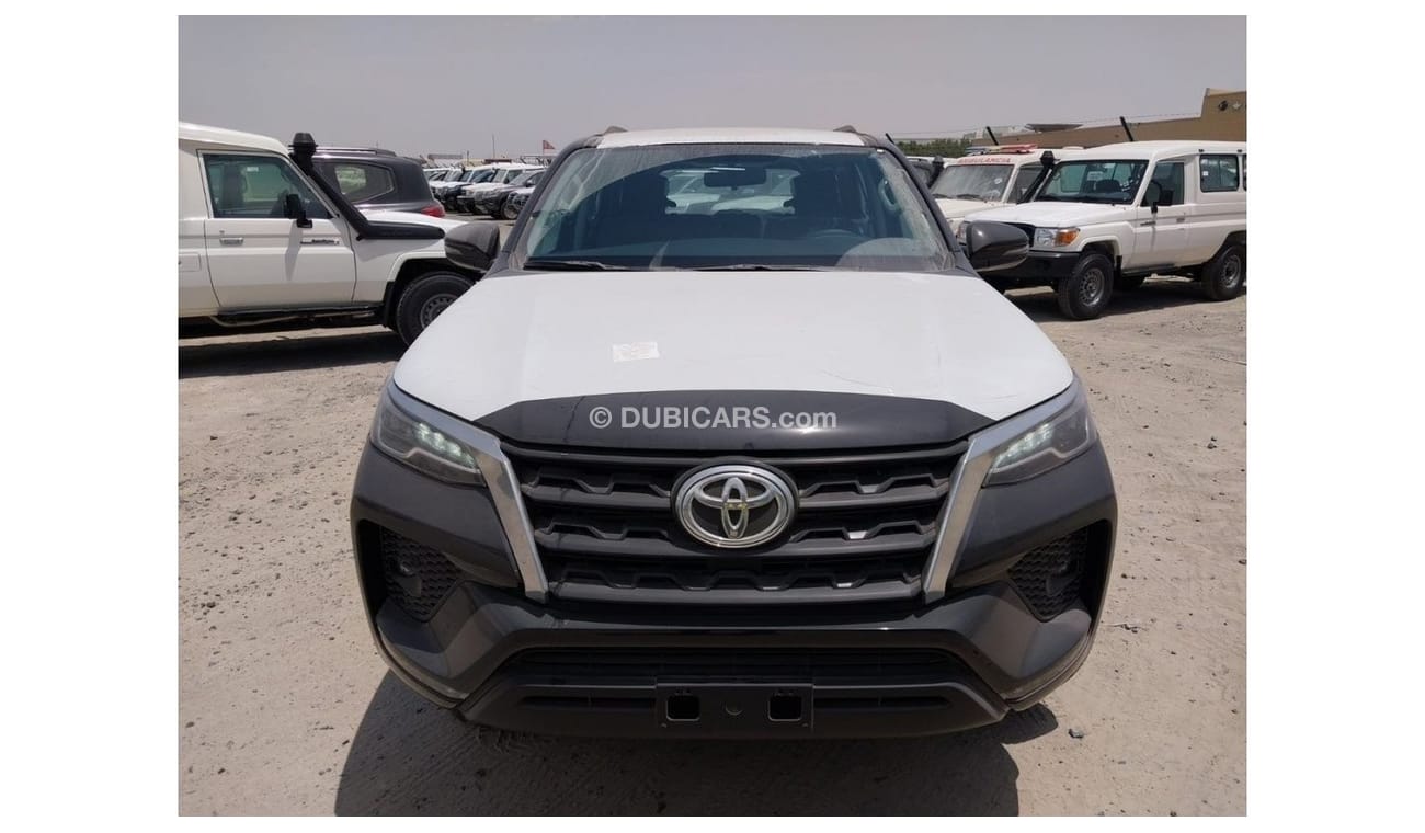 تويوتا فورتونر 2023 Toyota Fortuner 2.4L DIESEL Automatic 4X4  Zero KM