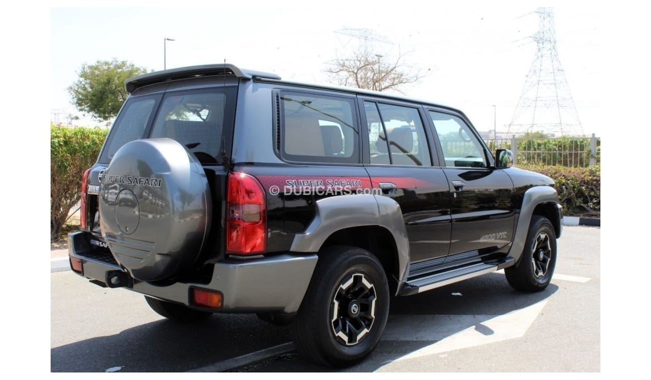 Nissan Patrol NISSAN PATROL SUPER SAFARI M/T 2021 GCC SINGLE OWNER WITH WARRANTY IN MINT CONDITION