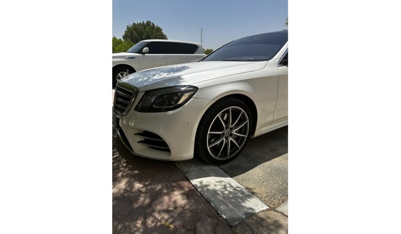 Mercedes-Benz S 560 AMG 4.0L (469 HP)