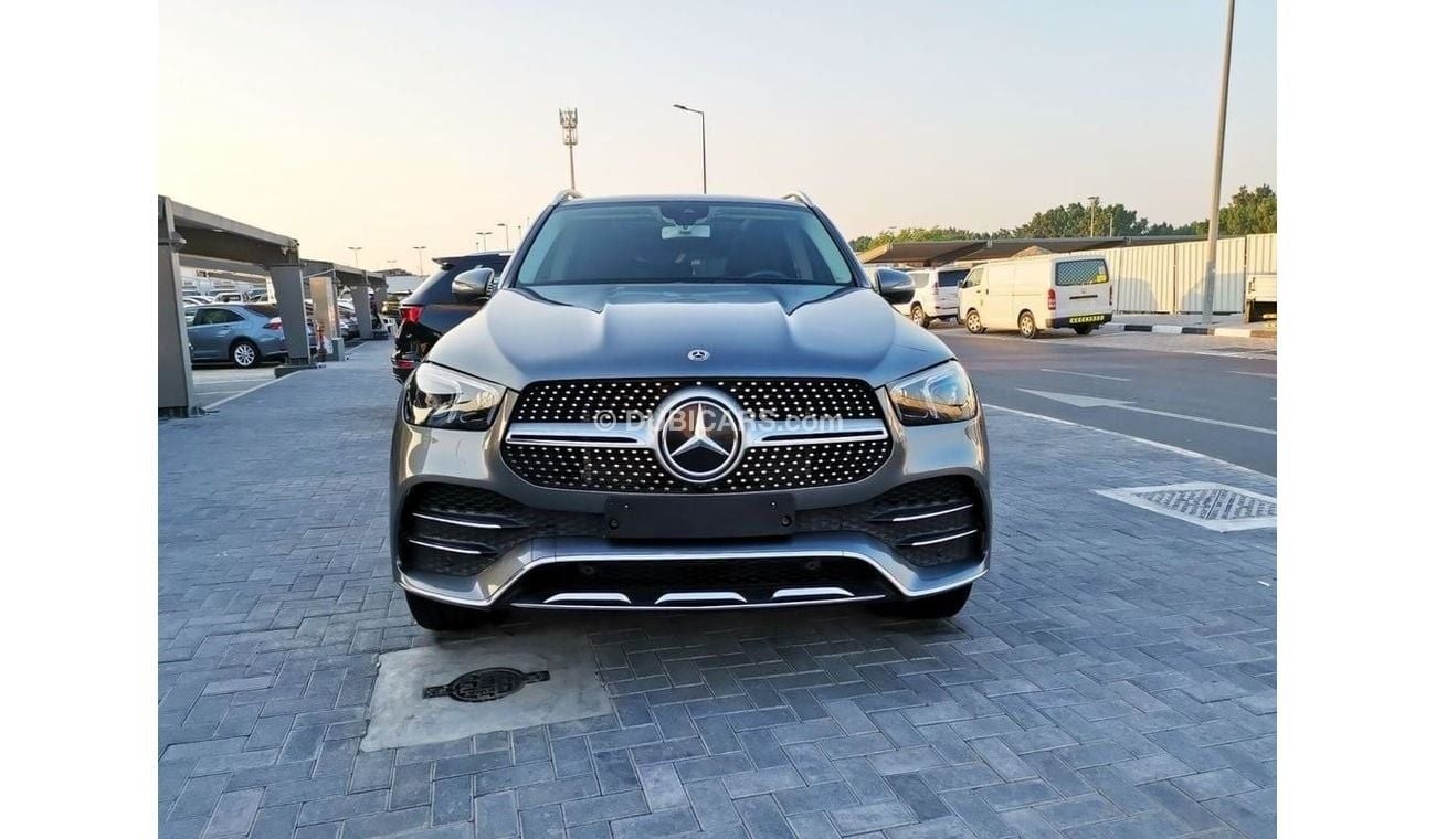 مرسيدس بنز GLE 450 Premium + 3.0L (367 HP) Mercedes-Benz GLE450 (4Matic)-2020 - Grey