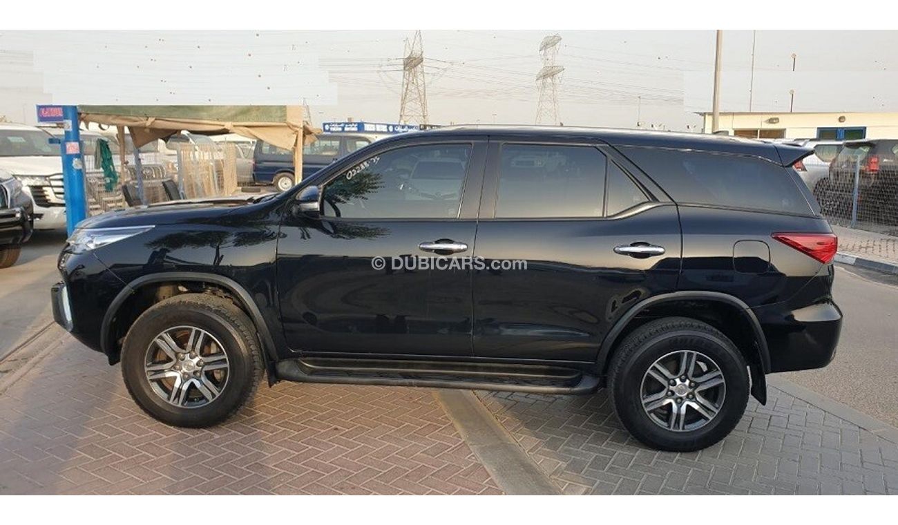 Toyota Fortuner 2.7L (4 CYLINDER) - PETROL