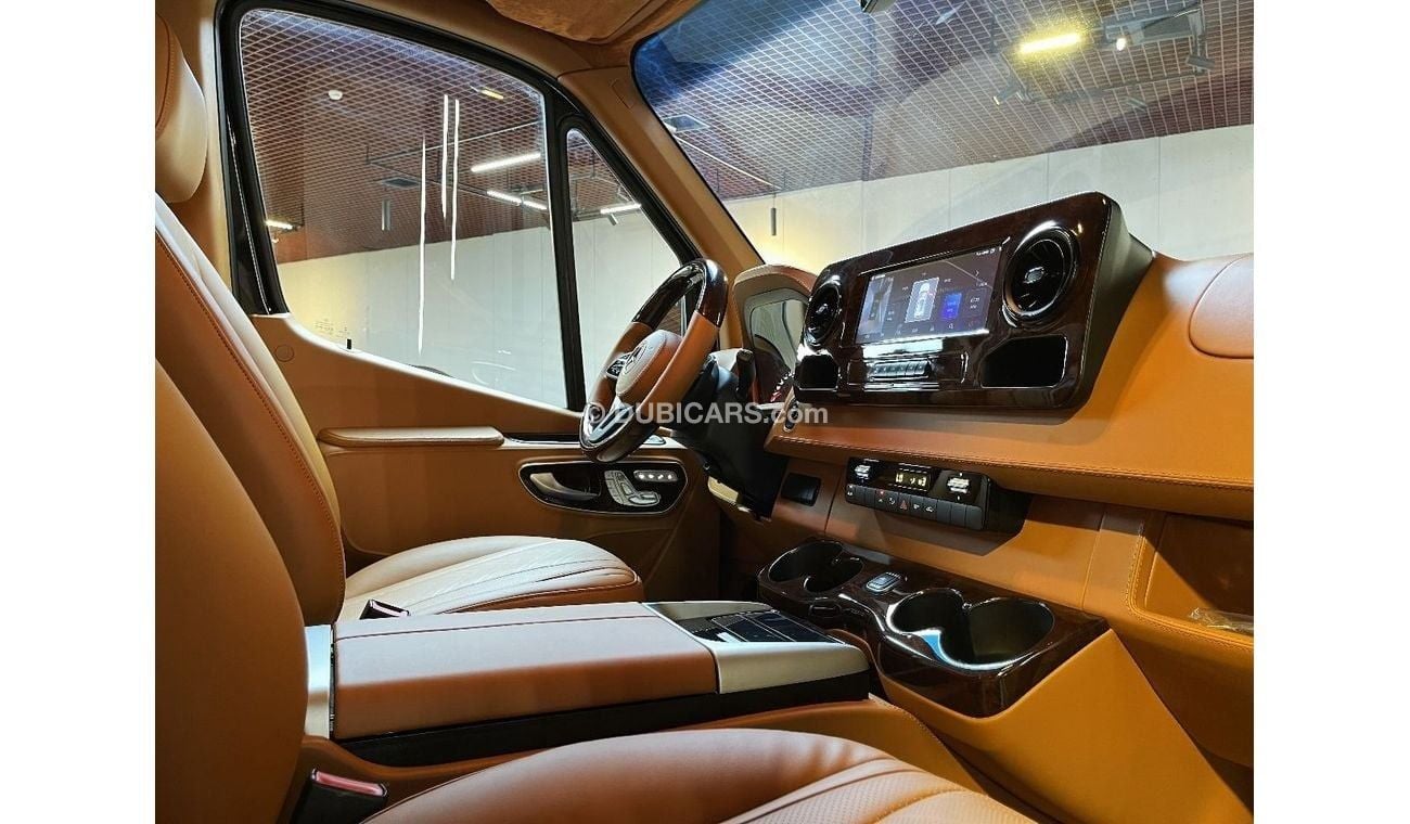 مرسيدس بنز سبرينتر Mercedes-Benz Sprinter VIP