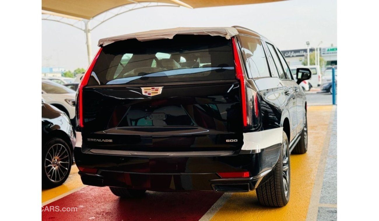 كاديلاك إسكالاد Cadillac Escalade V8 6.2L AWD