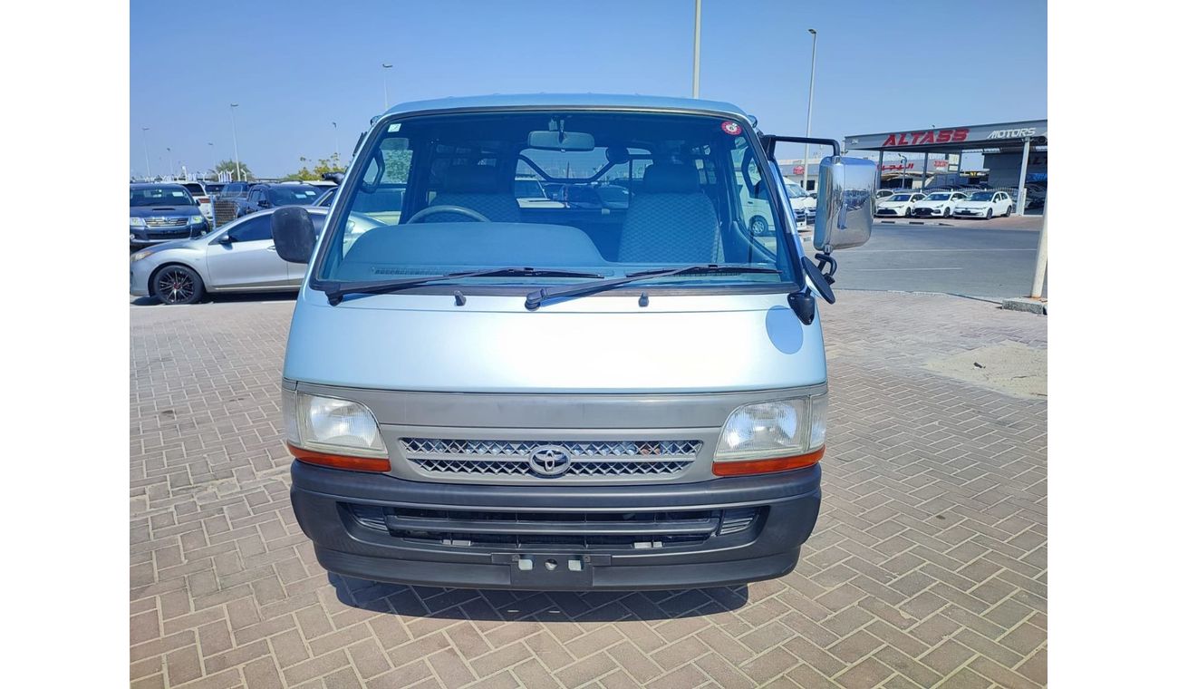 Toyota Hiace LH162-1006898 || TOYOTA HIACE 2002	GREEN cc3000 || DIESEL cc276880	|| RHD	MANUAL