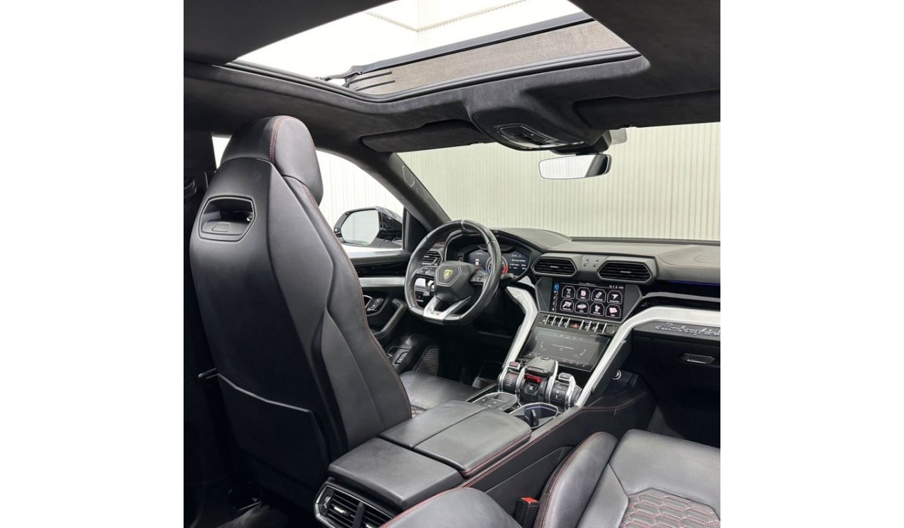 Lamborghini Urus Std 2019 Lamborghini Urus Vip Seats, Warranty, Service History, Full Options, Low Kms, GCC