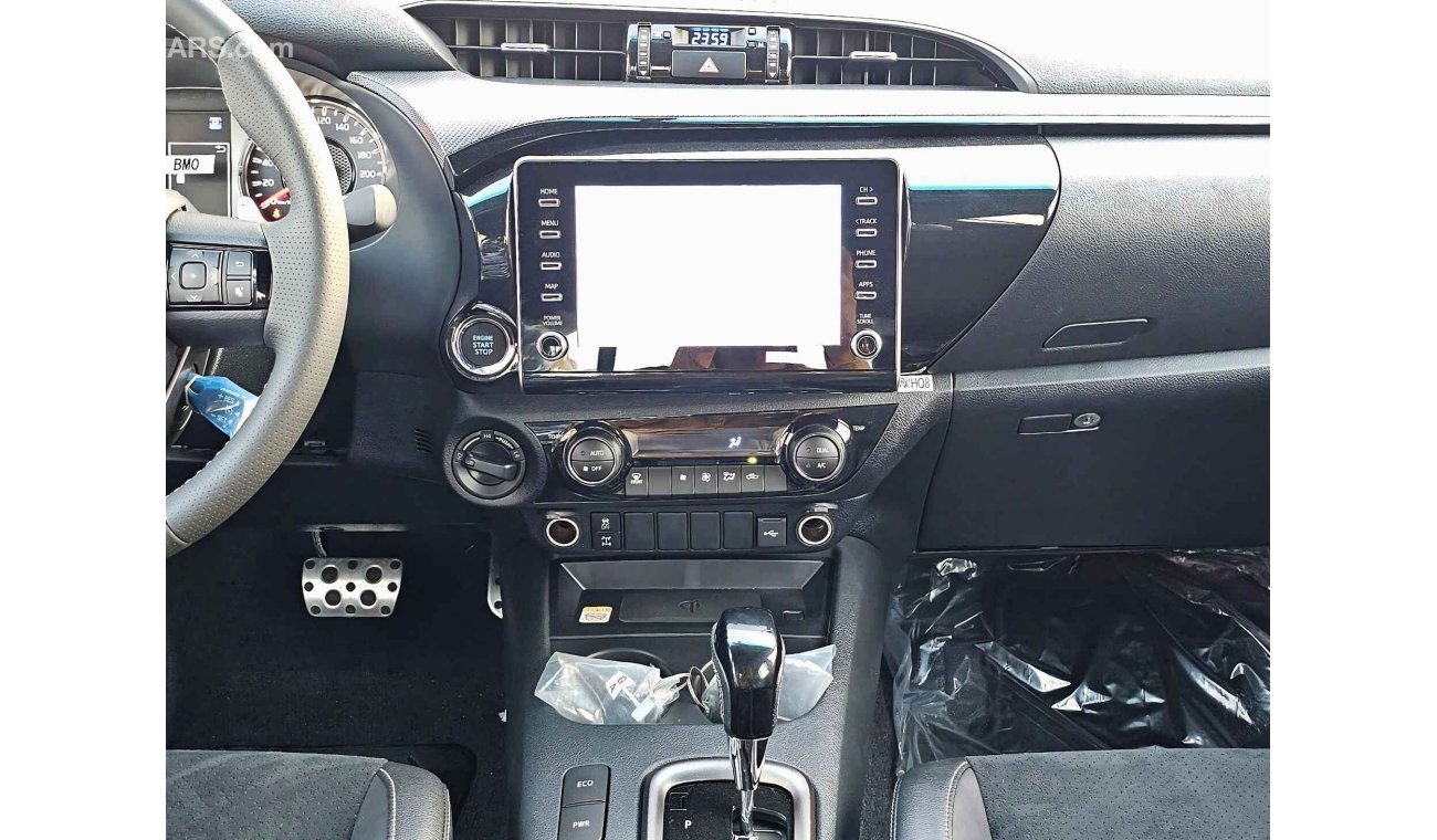 Toyota Hilux GR SPORT / 4.0L V6 / DRIVER POWER SEAT WITH ROLL BAR / "4" CAMERAS (CODE # HPGRV6AF)