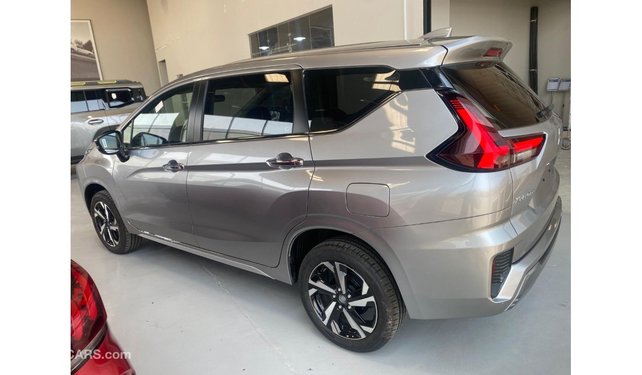 ميتسوبيشي إكسباندر Mitsubishi Xpander Premium 1.5 cc 2024